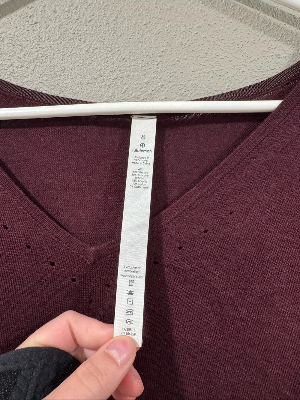 Lululemon Yin Time Long Sleeve V Neck Pullover